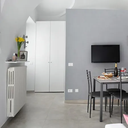 La Porta In Piazza * Guarene