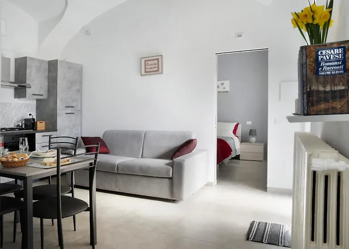 La Porta In Piazza 구아레네