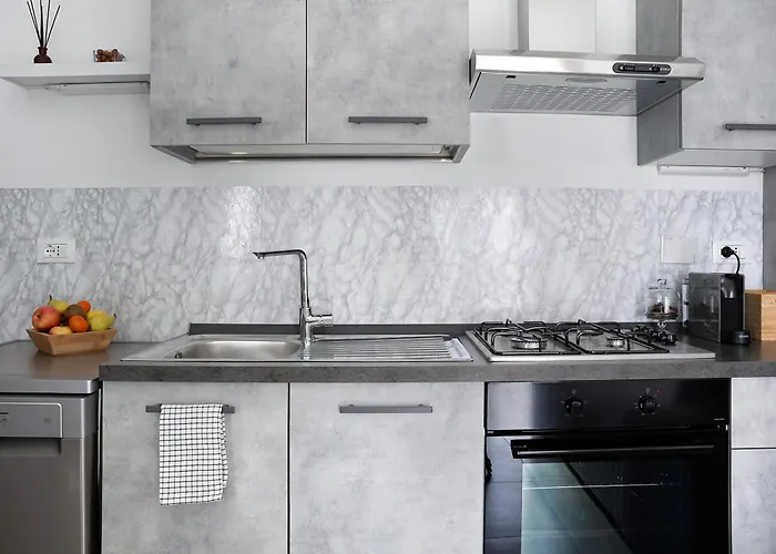 아파트 La Porta In Piazza 구아레네